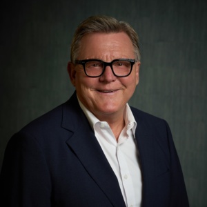 Dr. Øyvind Isaksen Chief Executive Officer Headshot